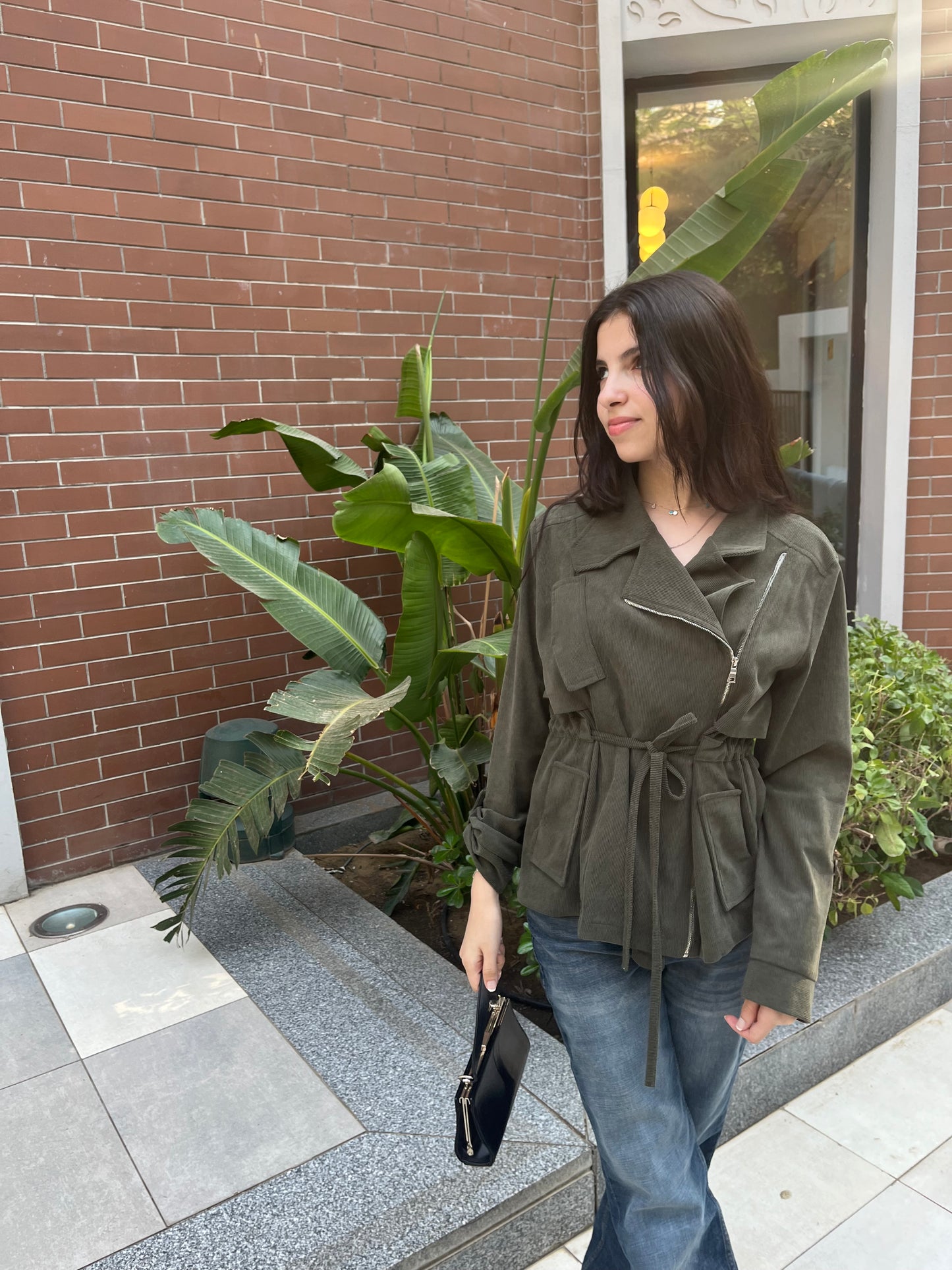 The AMAYA TRENCH olive
